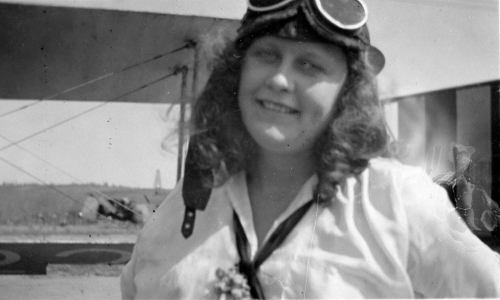 Ruth Law, primera piloto en volar de noche