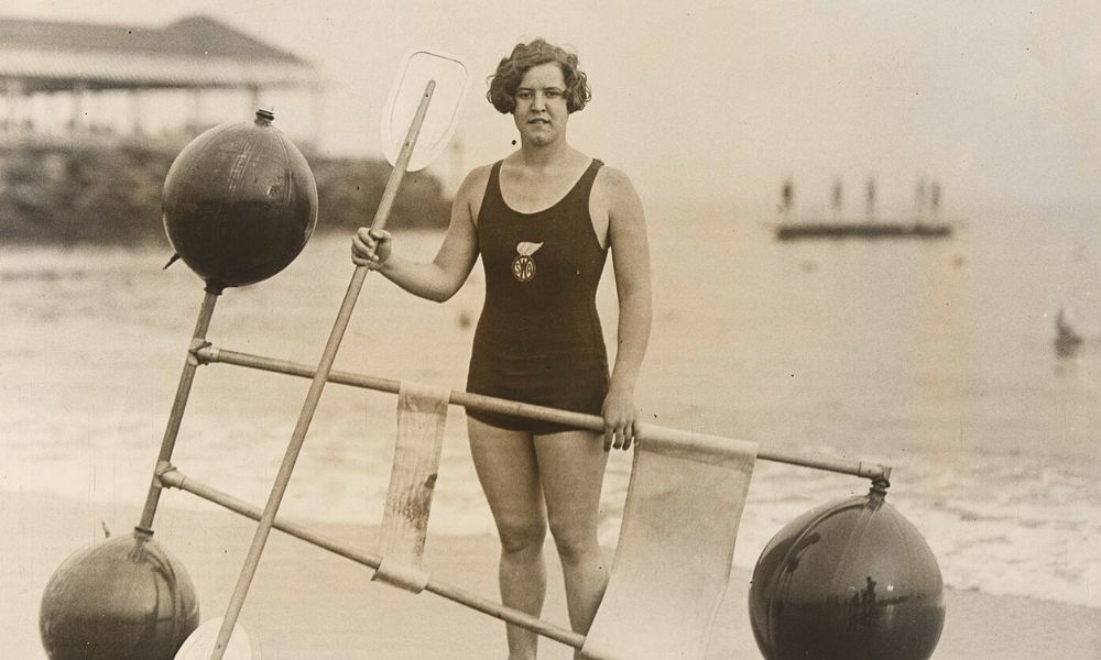 Primera nadadora en cruzar el Canal de la Mancha, en 1926