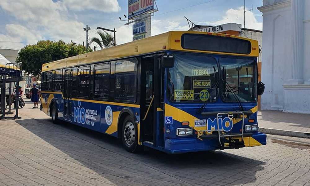 El colectivo es uno de los medios de transporte más utilizado