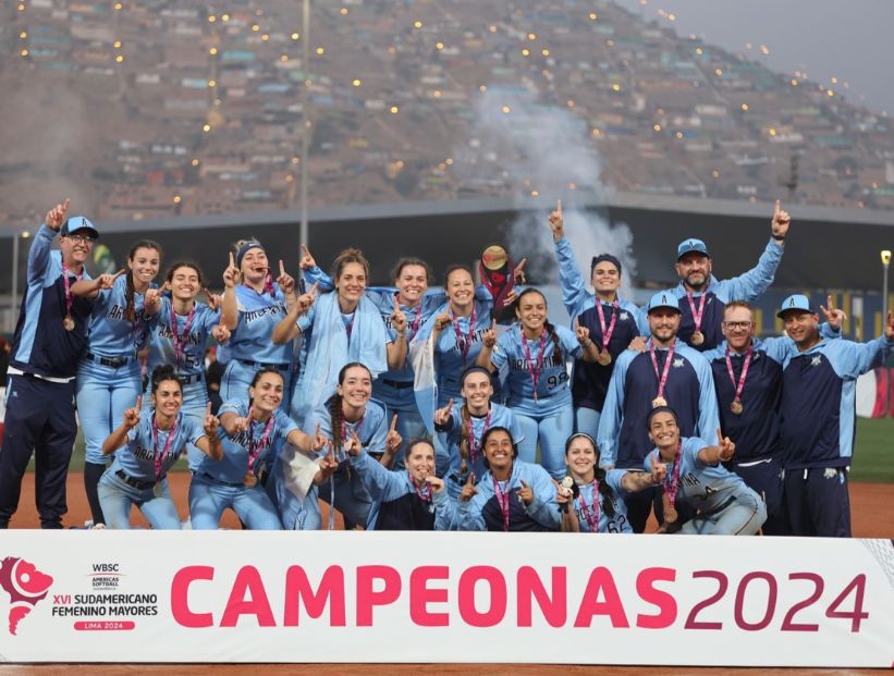 Softbol - La selección femenina de Argentina es bicampeona de Sudamérica