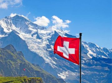 Suiza es el único país con la bandera cuadrada