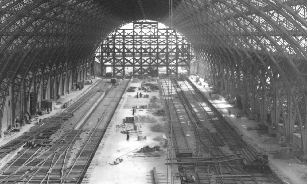 Construcción de la estación Retiro - Terminal de la línea Mitre