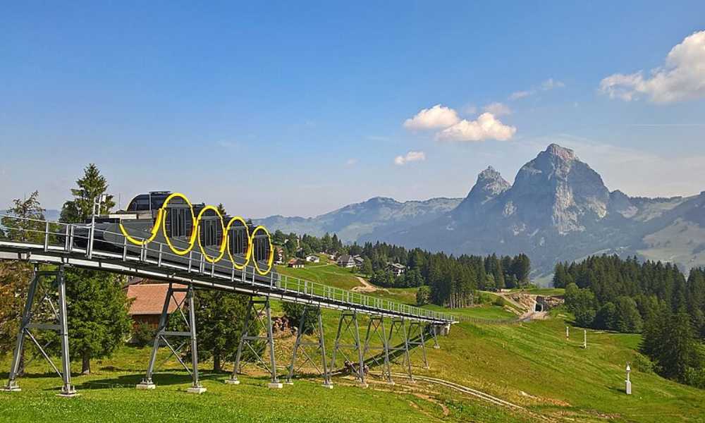 El funicular más empinado del mundo se encuentra en Suiza