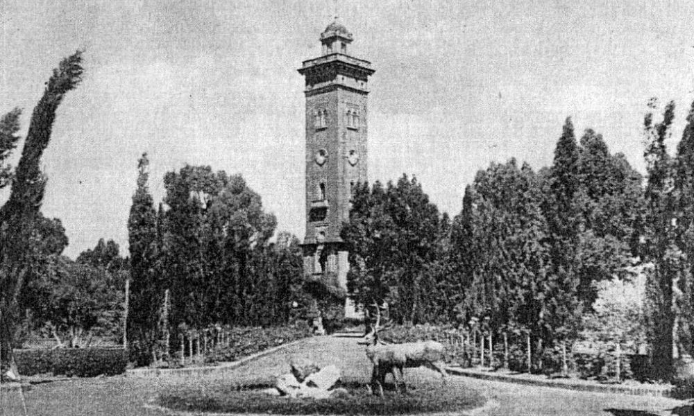 Foto antigua de la Torre Ader.