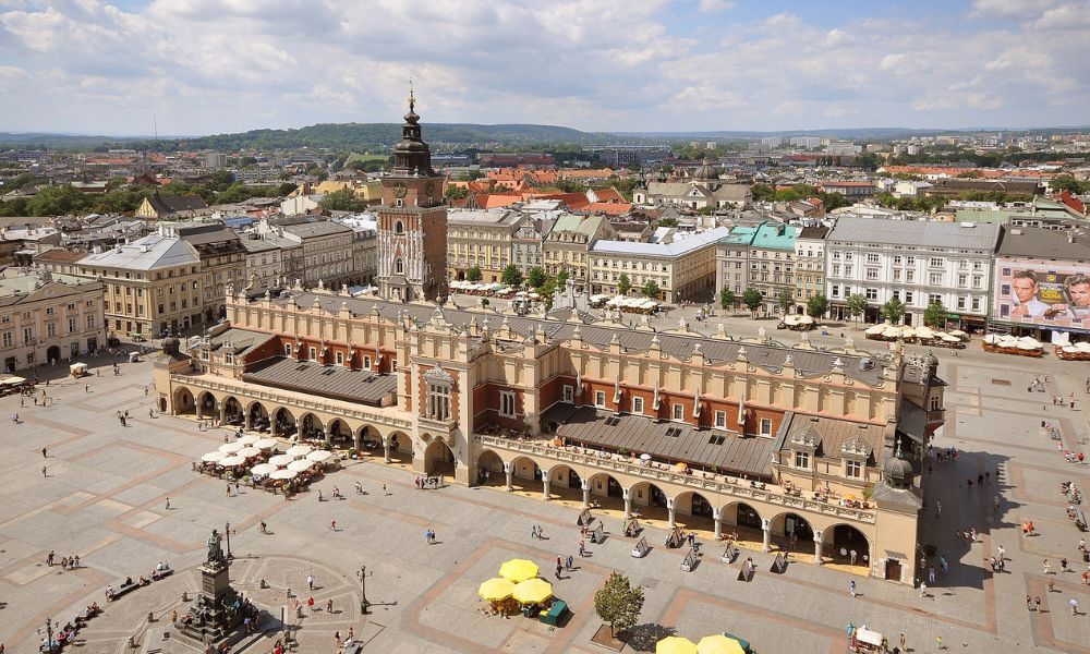 Lonja de los Paños (o Sukiennice), edificio histórico de la Plaza del Mercado de Cracovia