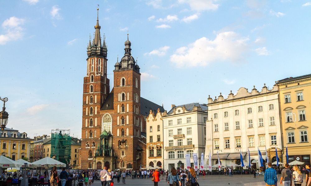 Plaza medieval más grande de Europa - Plaza del Mercado de Cracovia, en Polonia