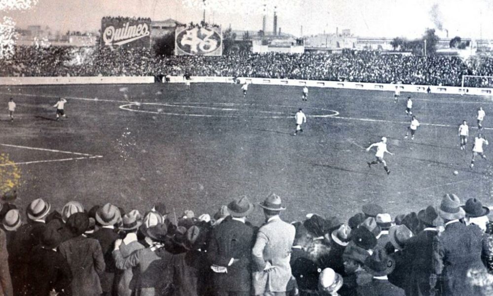 Fútbol: Argentina vs Uruguay el 2 de octubre de 1924