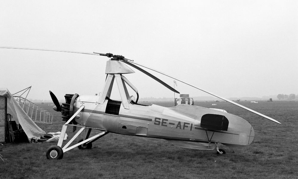 Autogiro antiguo. 