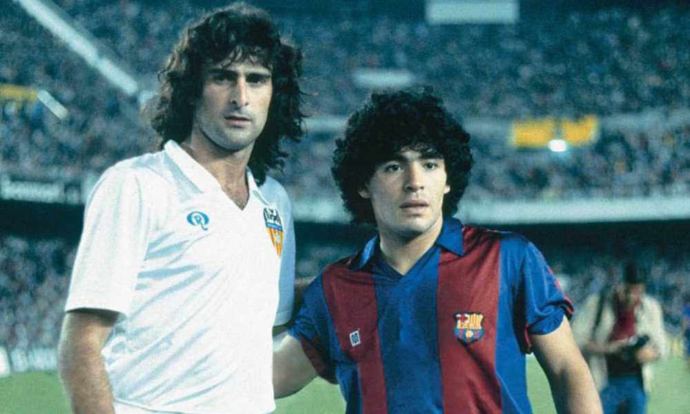 Diego Maradona debuta en el FC Barcelona el 5 de septiembre de 1982.