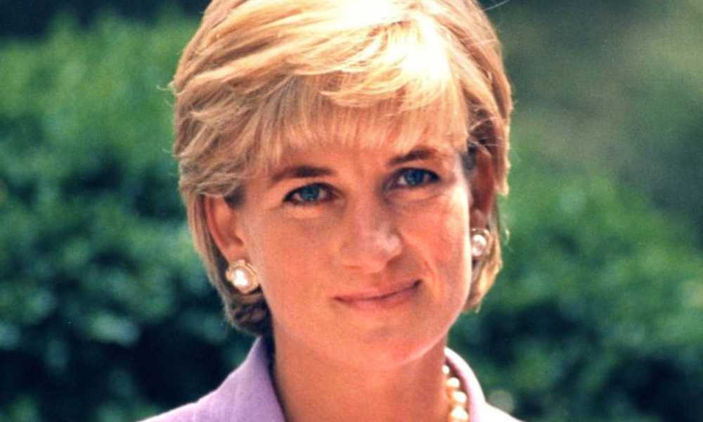 EL 6 DE SEPTIEMBRE DE 1997 SE CUMPLIÓ UNA SEMANA DEL FALLECIMIENTO DE LADY DI