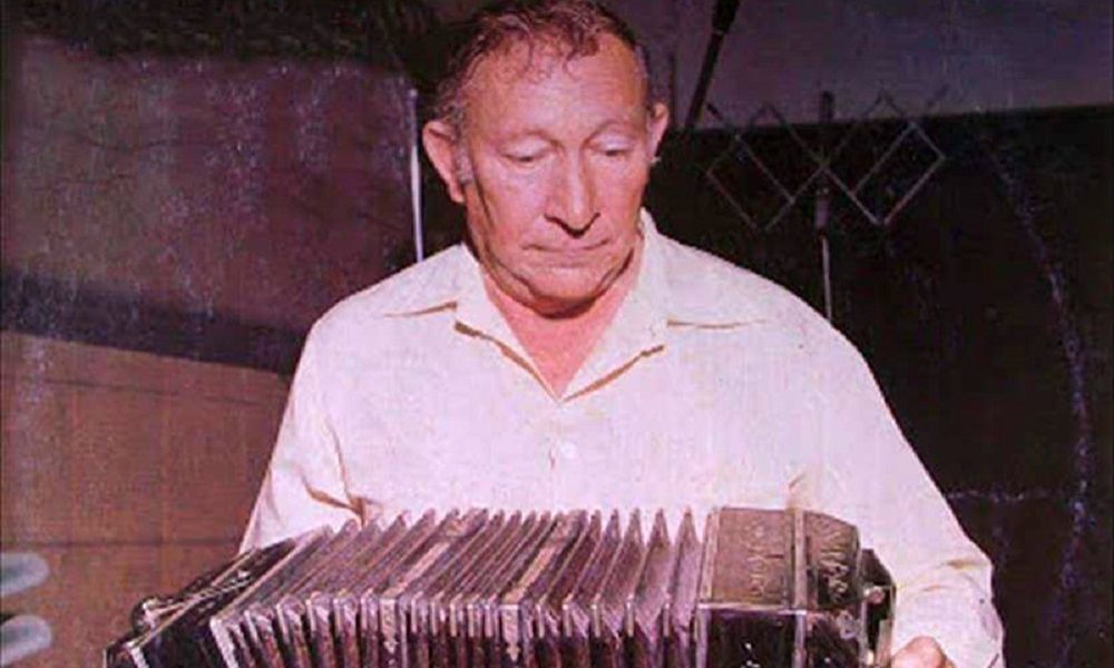 Mario del Tránsito Cocomarola