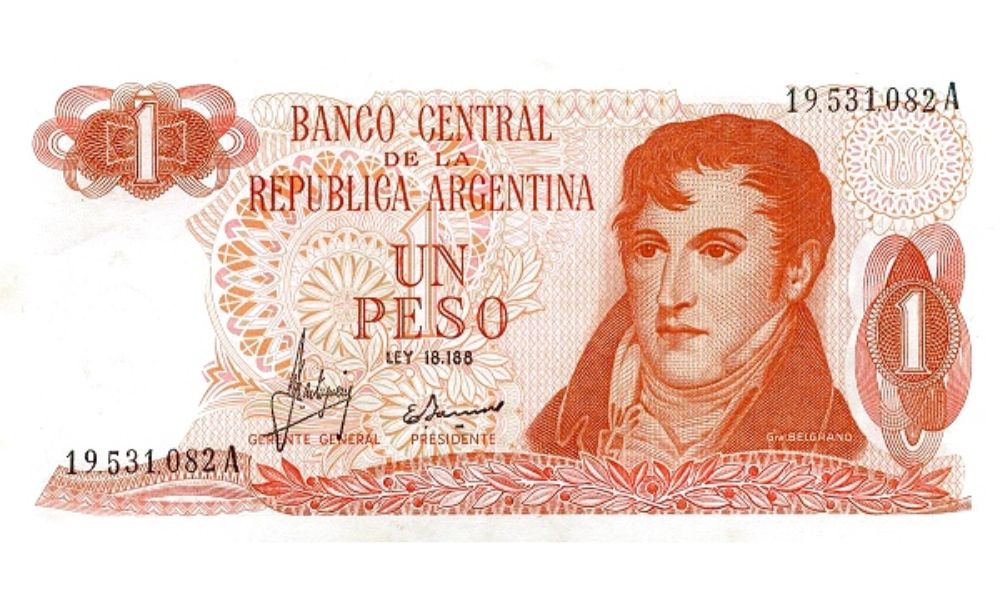 un billete naranja del peso ley