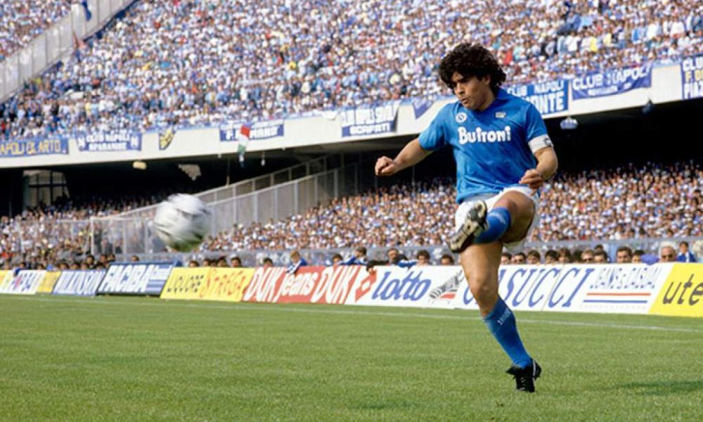 16 de septiembre de 1984: Diego Maradona debuta en el Napoli (Italia)