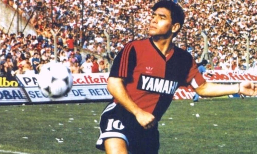 7 de octubre - Diego Maradona en Newell's