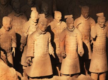 Guerreros de terracota: las miles de figuras a escala humana que permanecieron ocultas durante 2.200 años