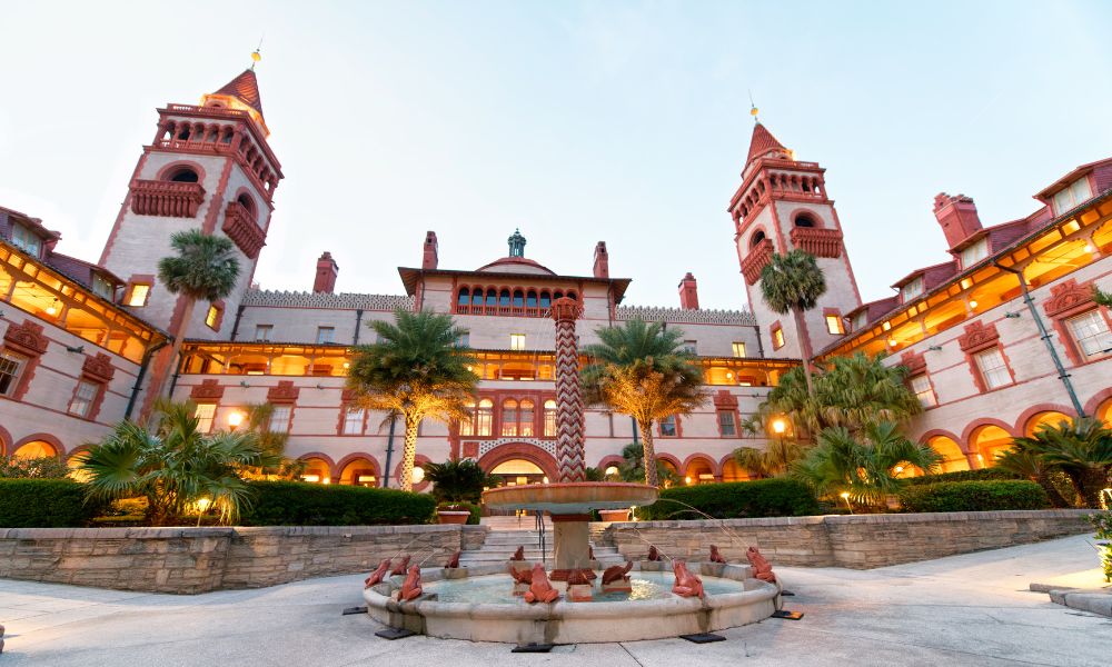 Instituto Flagler, en la ciudad más antigua de Estados Unidos