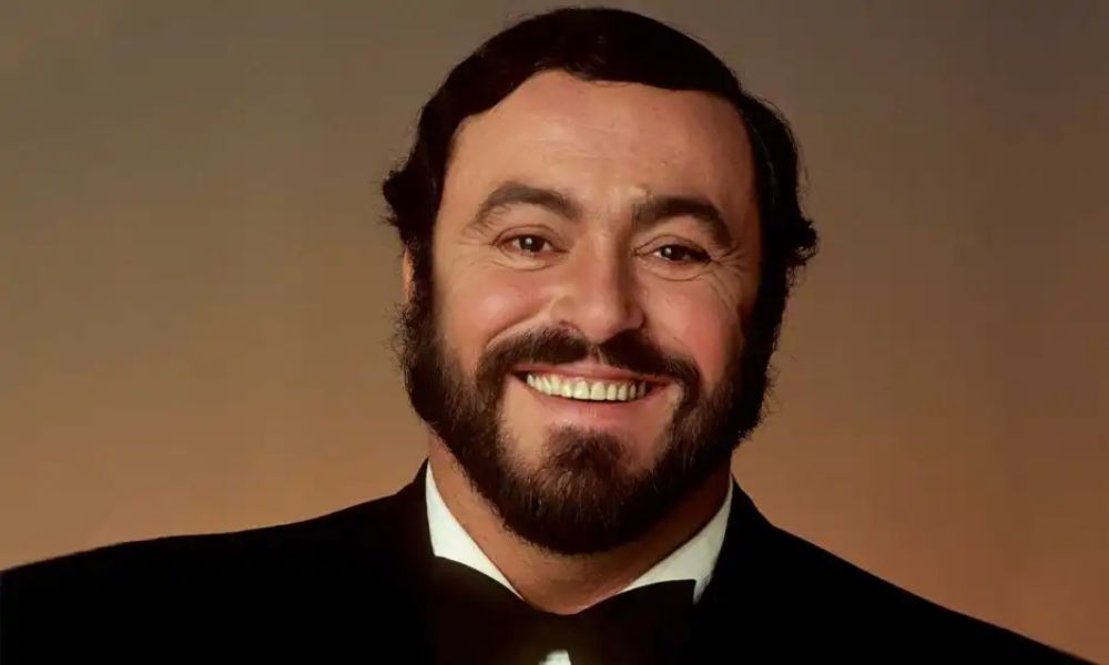 luciano pavarotti 12 de octubre