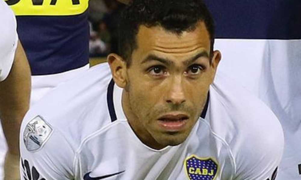 21 de octubre de 2001 - CARLOS TEVEZ debuta en Boca