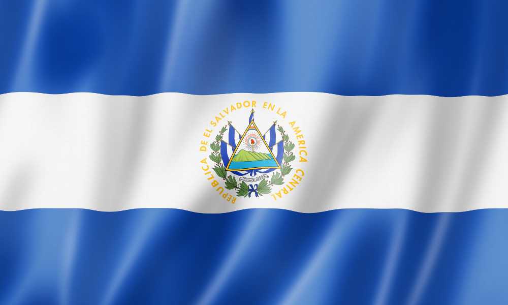 Bandera de El Salvador