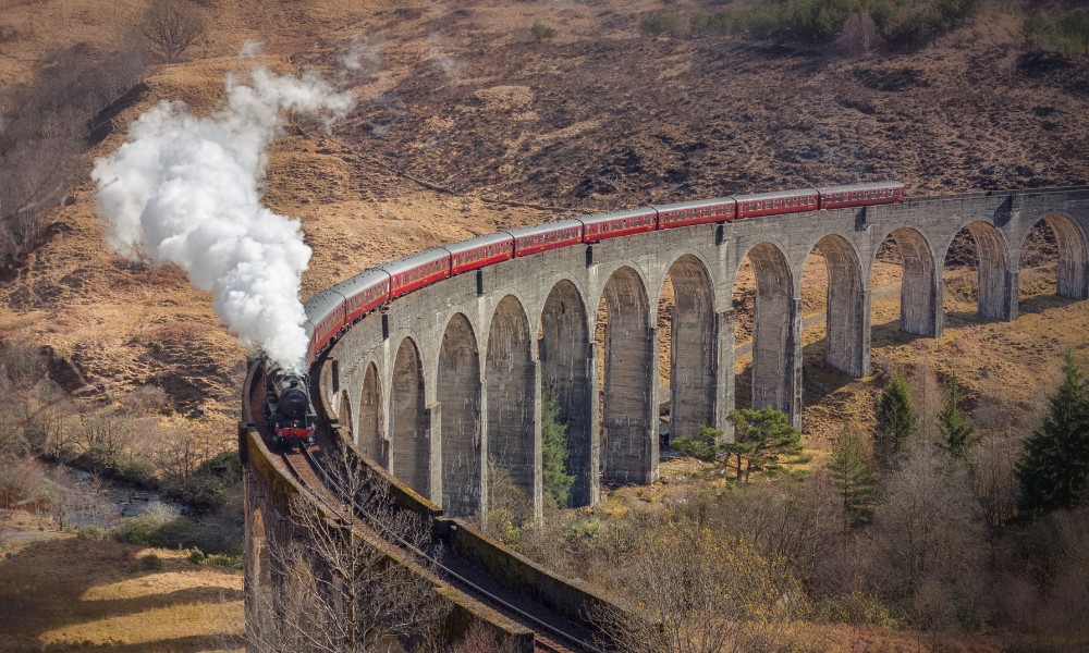 Tren Jacobite que aparece en las películas de Harry Potter