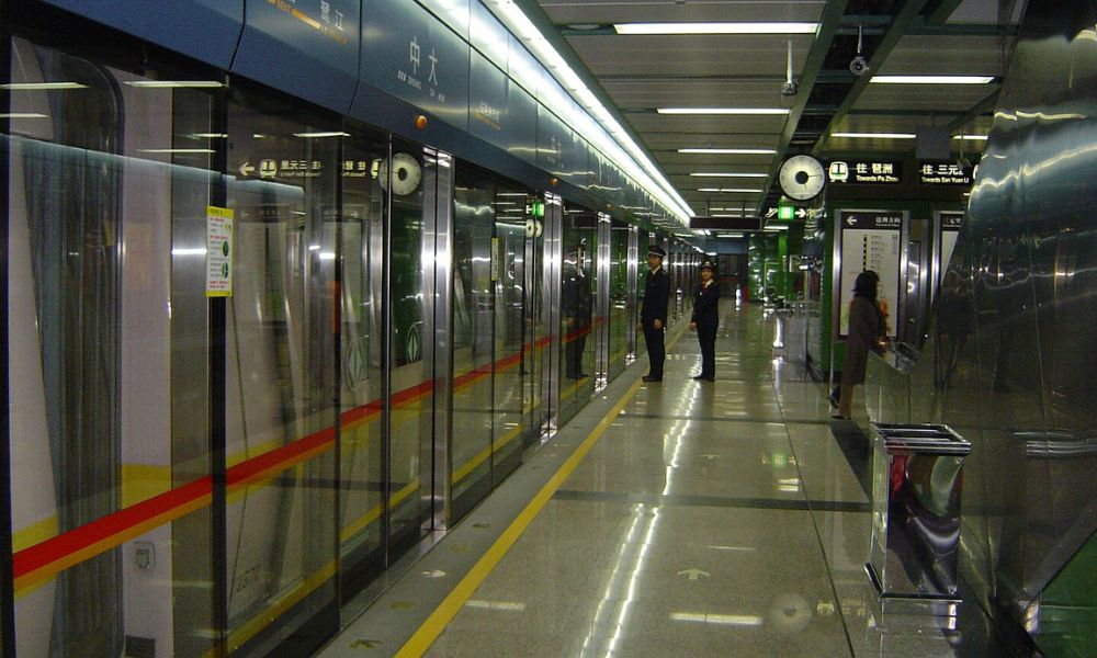 Metro en un país de Asia. 