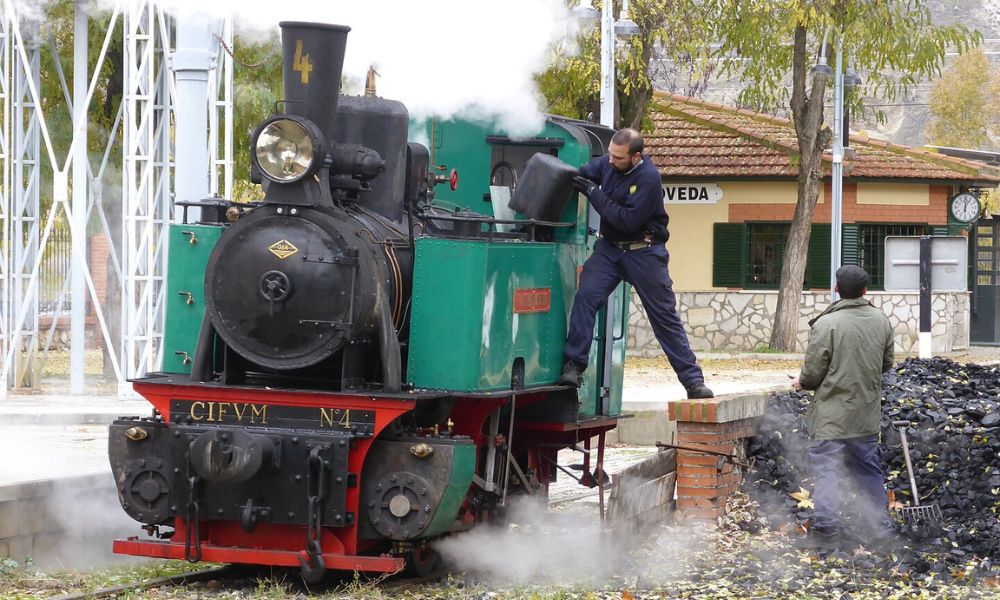 La locomotora Áliva con carbón. 