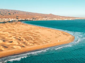 Dunas de Maspalomas, localidad costera de España