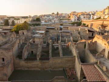 Ruinas de Ercolano, la ex ciudad romana que fue sepultada por el volcán Vesubio