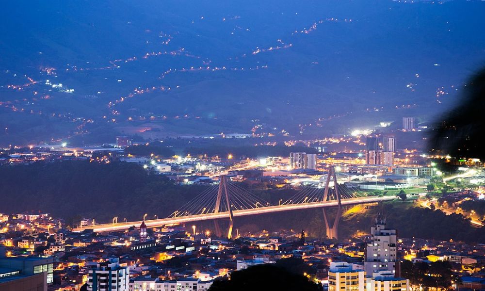 Vista panorámica del Viaducto César Gaviria Trujillo.