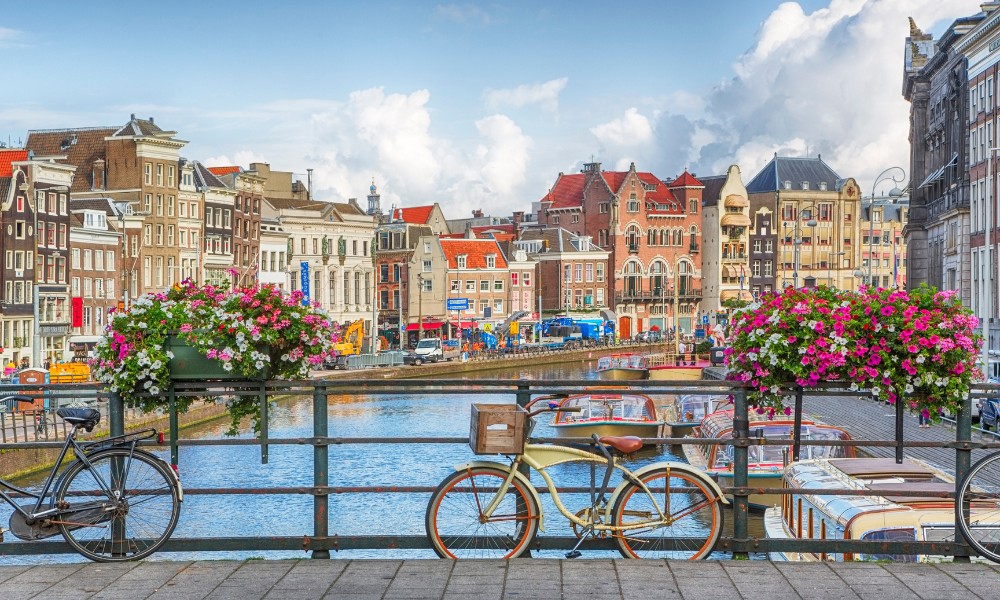 Cuántas bicicletas se extraen de los canales de Ámsterdam por año