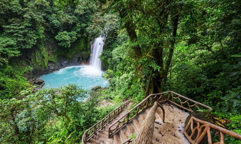 Mirador de la cascada del río Celeste