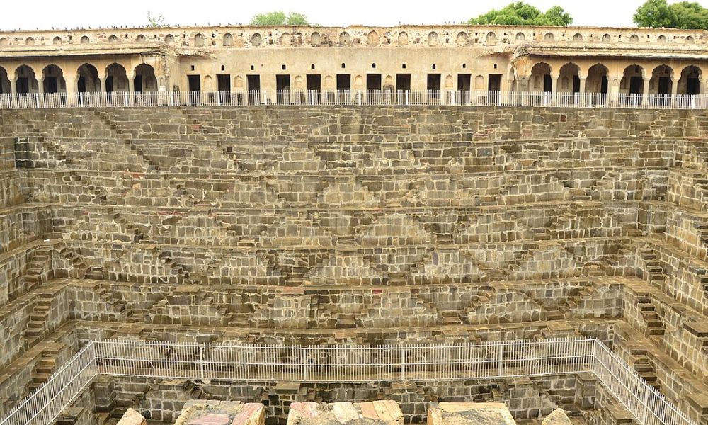 Escaleras de Chand Baori.