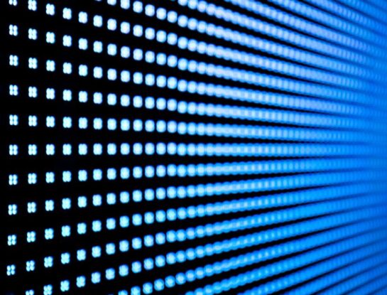 LED azul: el descubrimiento que revolucionó la luz y las pantallas