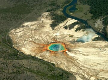 ¿Cuál es el volcán más grande de Estados Unidos?