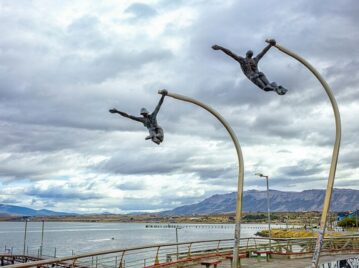 Monumento al Viento, la escultura de Puerto Natales, en Chile