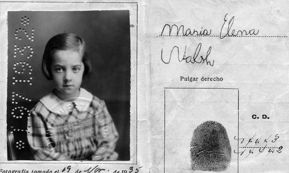 maria elena walsh de joven documento de identidad