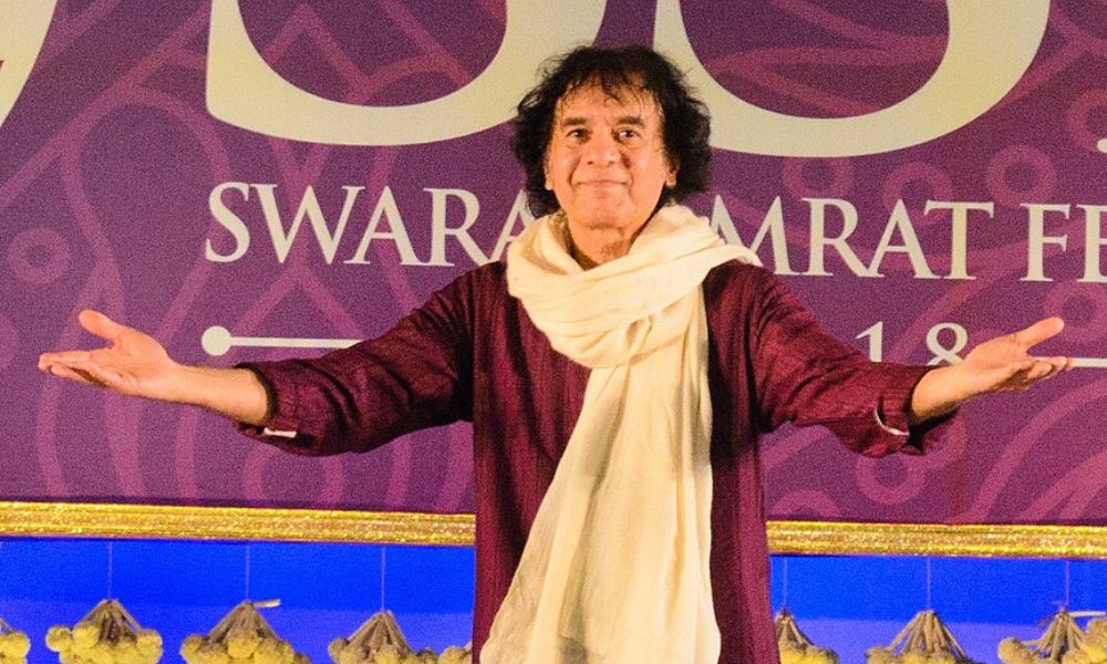 Zakir Hussain en una de sus presentaciones.