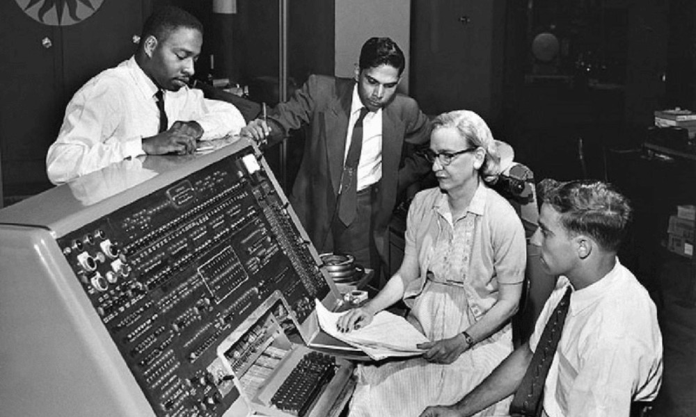 Grace Murray Hopper, científica pionera en la computación