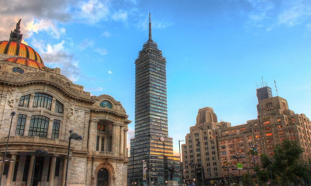 Vista panorámica del primer edificio antisísmico del mundo.