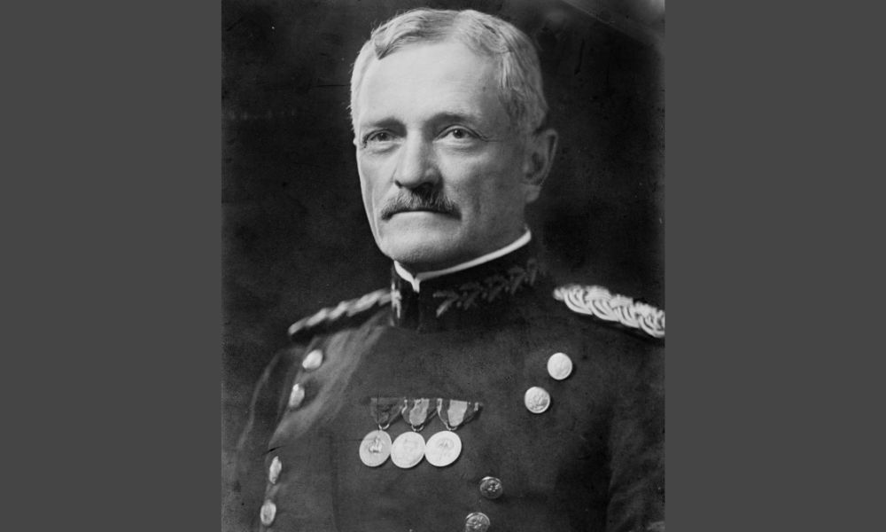 John J. Pershing, la única persona que alcanzó, en vida, el rango militar más alto en Estados Unidos.