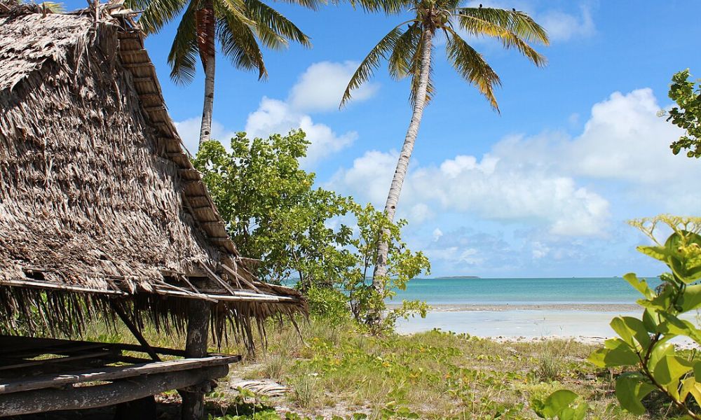 Paisajes de Kiribati, el primer país en recibir el Año Nuevo 2025.