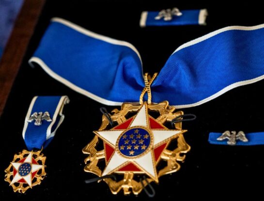 ¿Cuál es la medalla más valiosa que puede recibir un civil en Estados Unidos?