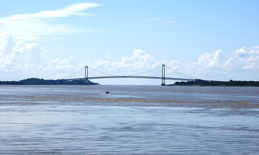 Vista panorámica del puente colgante más largo de Latinoamérica.