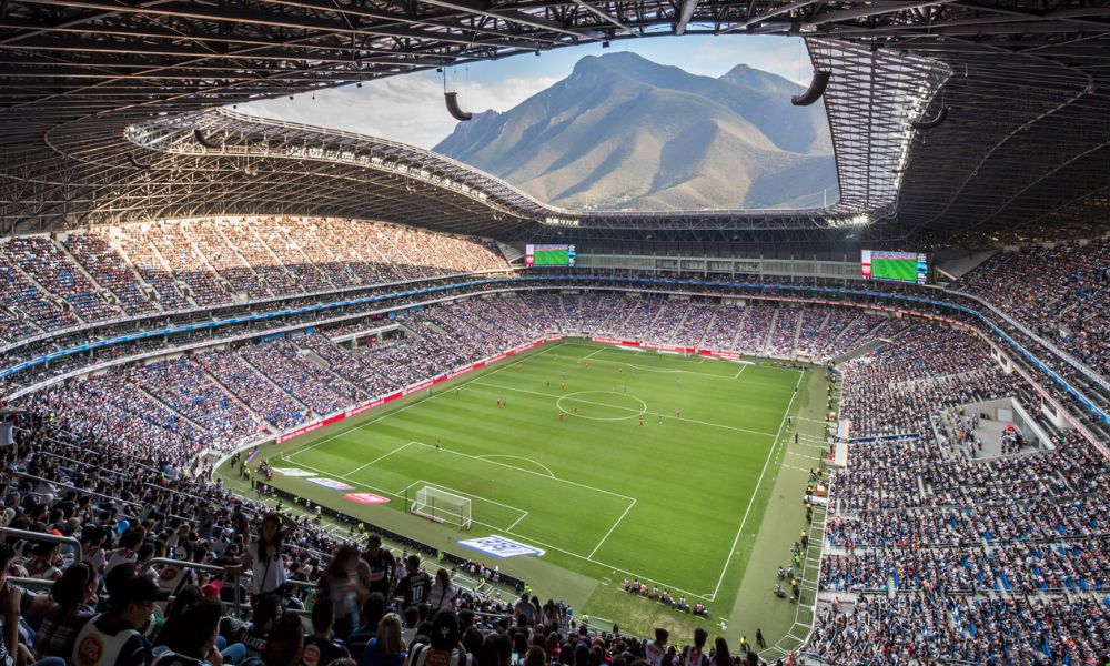 estadio mas caro de México.