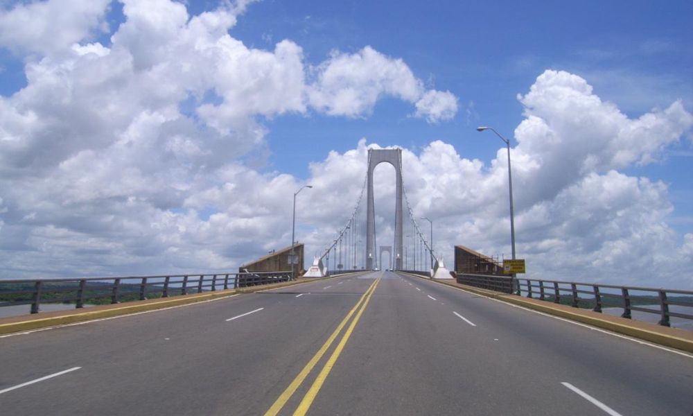 Calzada del puente colgante más largo de Latinoamérica.