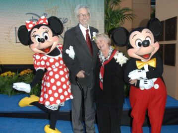 actores doblaje mickey y minnie mouse