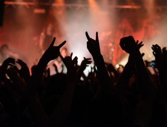 ¿Por qué la música heavy metal se llama así?