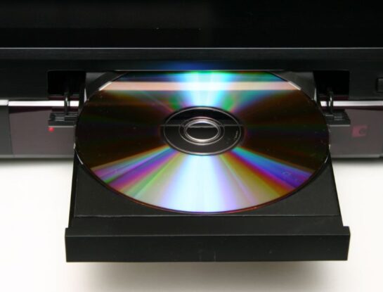 ¿Cuál fue la primera película que se lanzó en DVD?
