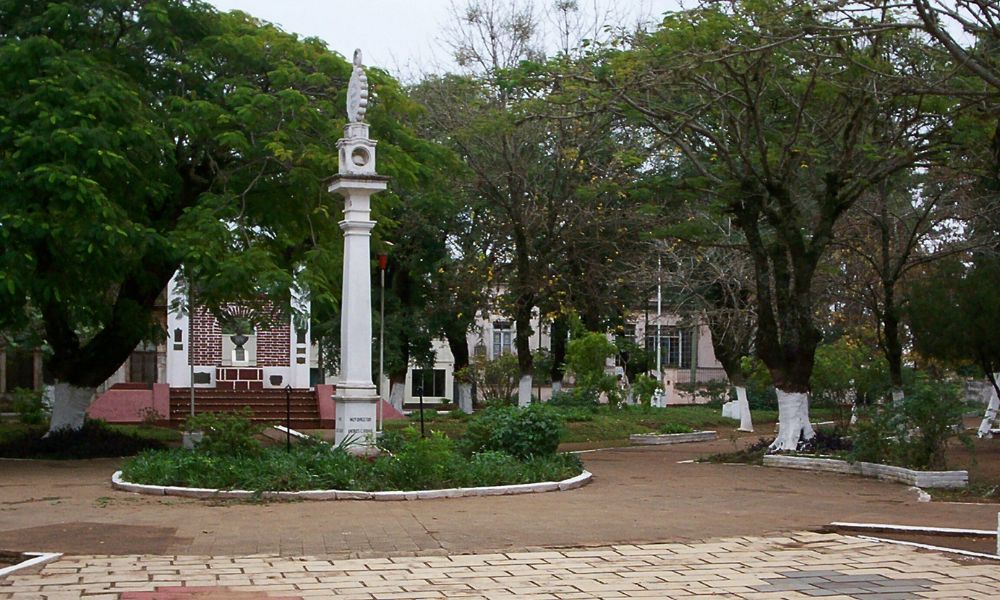 Plaza de Alvear.