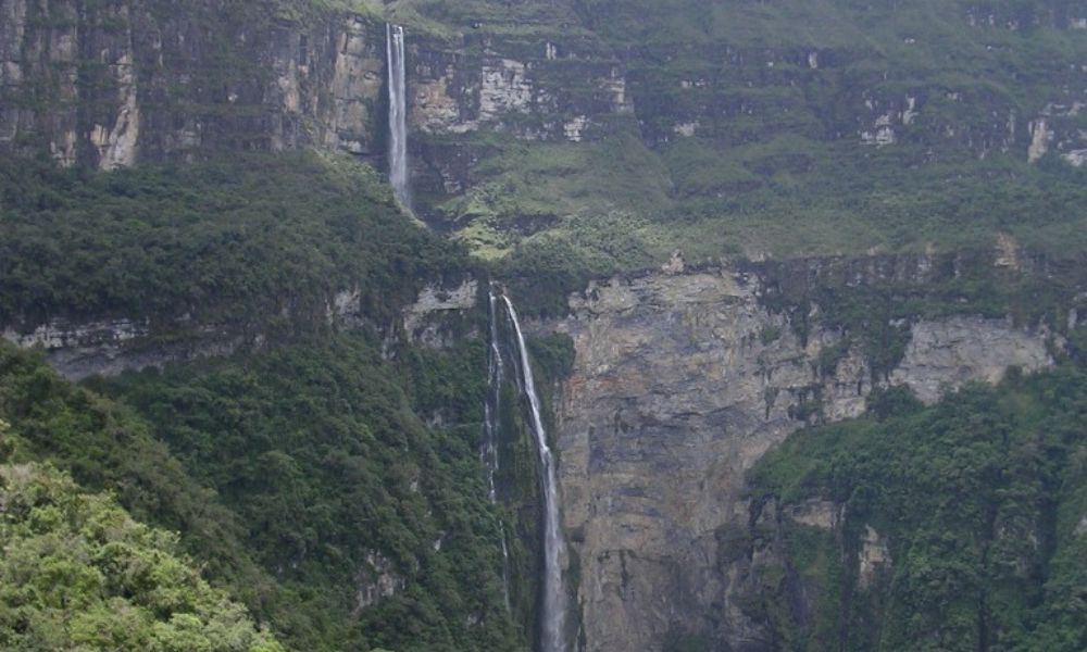 Aspecto de la tercera catarata más alta del mundo.